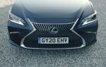 Lexus ES300h with Digital Door Monitors 2020 года (UK)